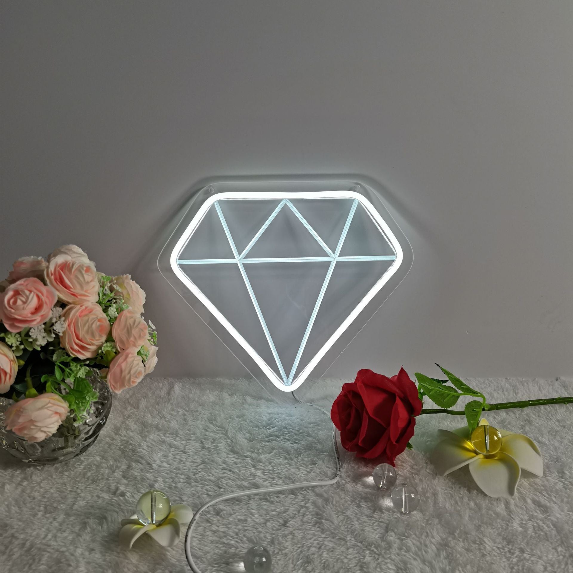 Amazon New Product Diamond Shaped Night Light Creative Birthday Gift Decoration Moon Neon Light