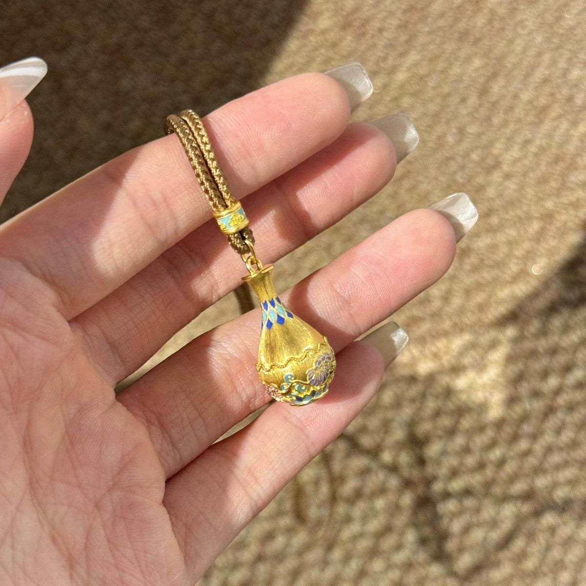 Fashionable And Minimalist Alloy Pendant For Women