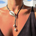Feather-Designed Personalized Clavicle Necklace