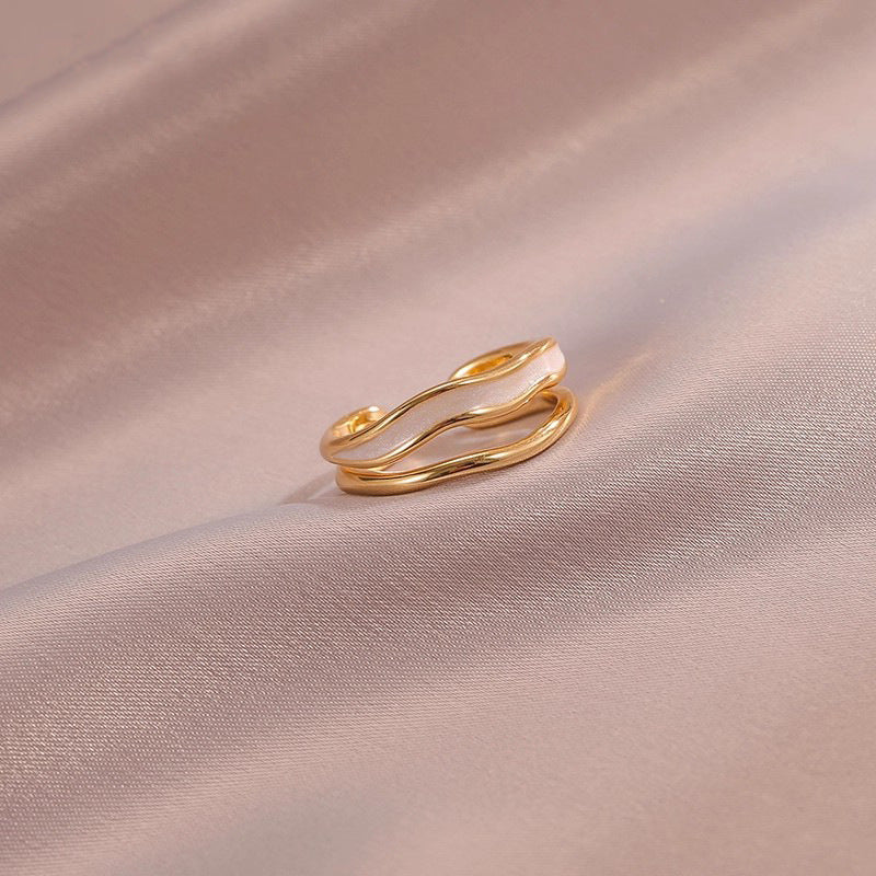 Minimalist Ring For The Index Finger With A Premium Sophisticated Design