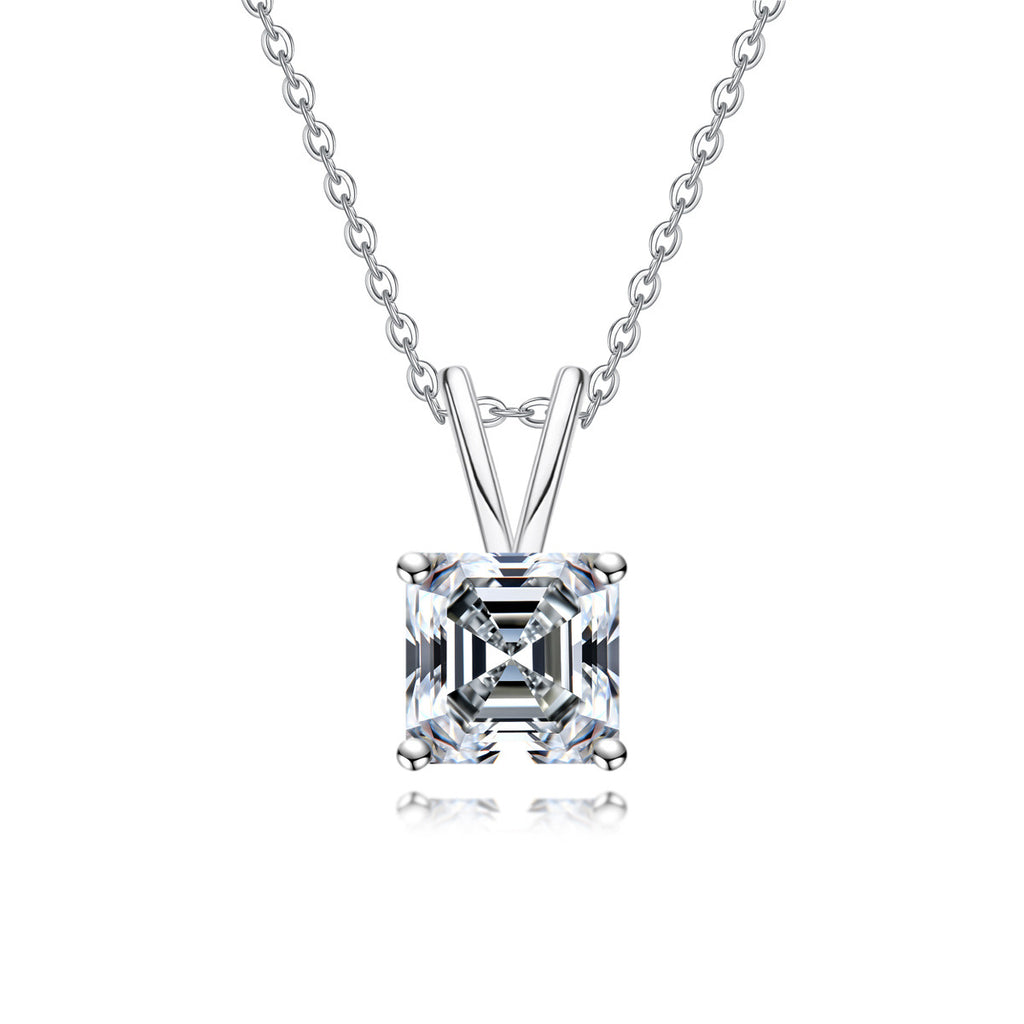 Moissanite 925 Sterling Silver Pendantlight Luxury Fashion-forward Necklace Accessory