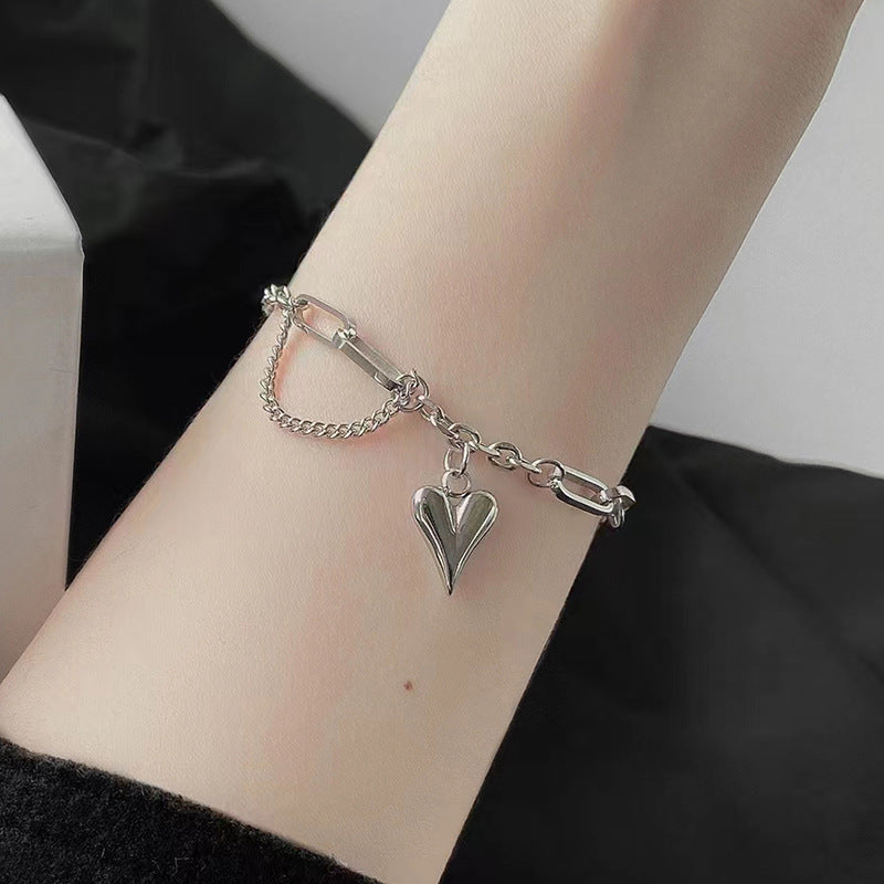 Sleek And Stylish Jewelry For Women