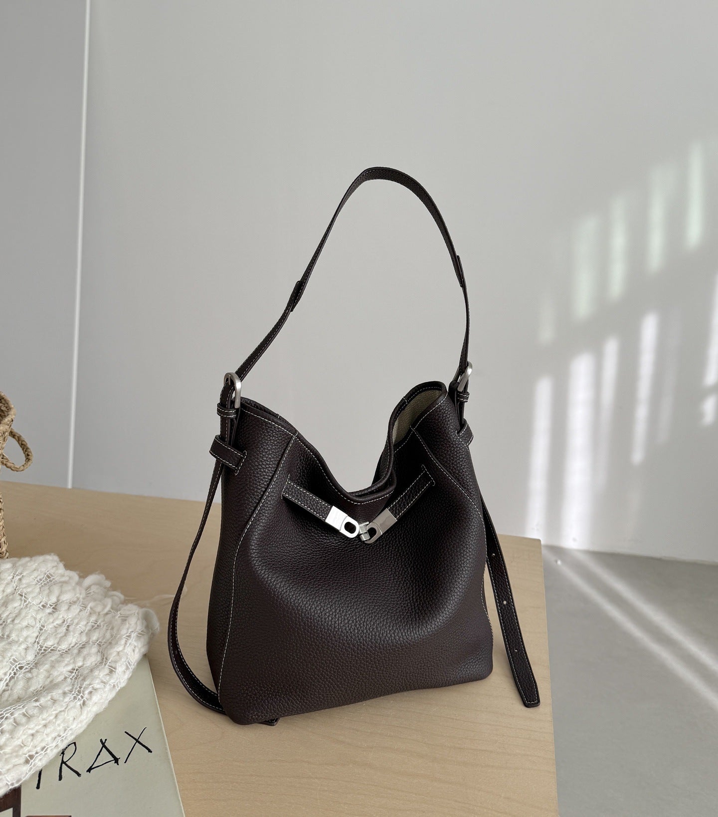 Womens Casual High-Capacity ShoulderCrossbody Bag