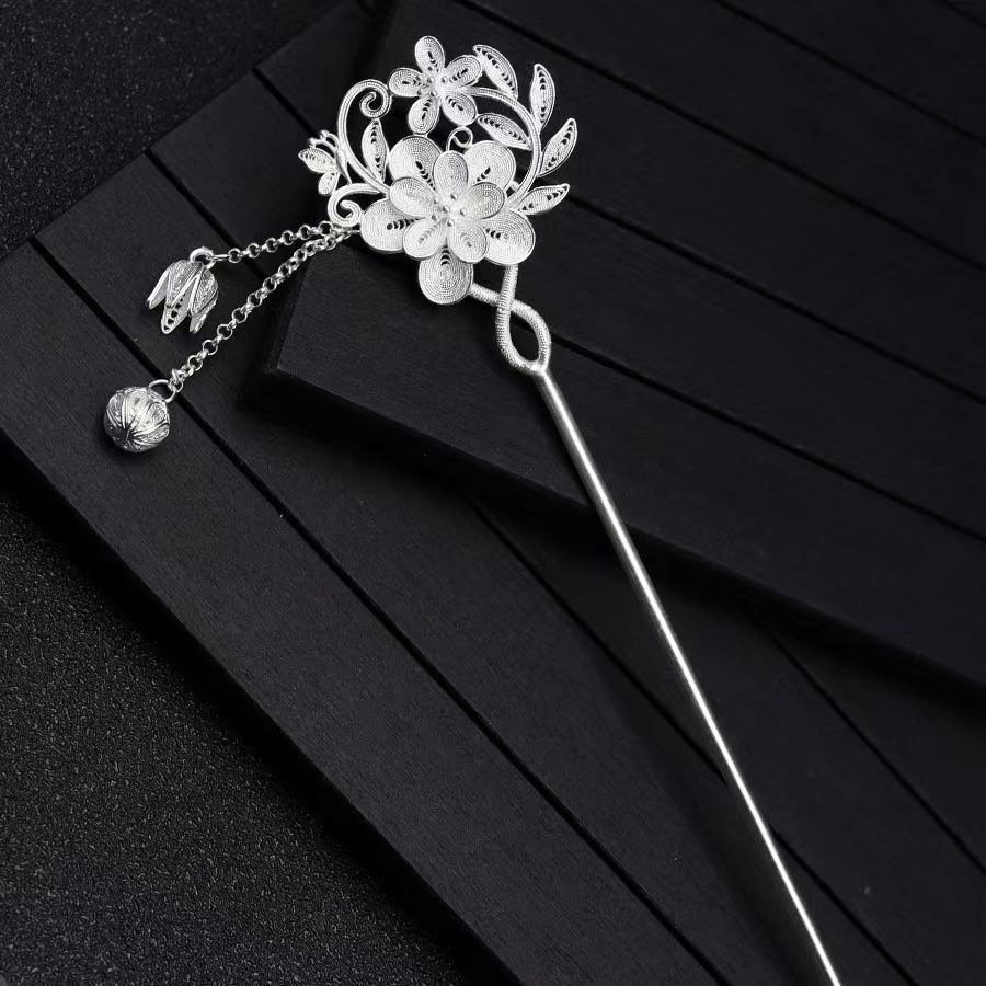 New Chinese-style 925 Silver Flower-and-Butterfly Tassel Hairpin For Women