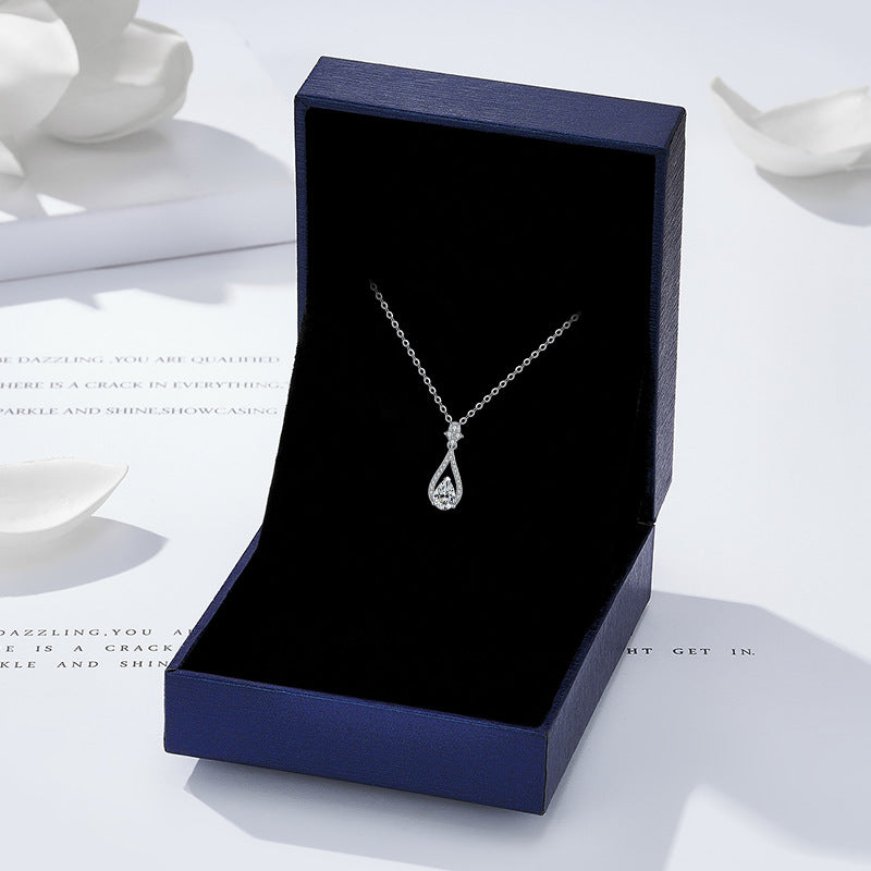 Affordable Luxury Waterdrop Necklace In S925 Sterling Silver With A Niche Design