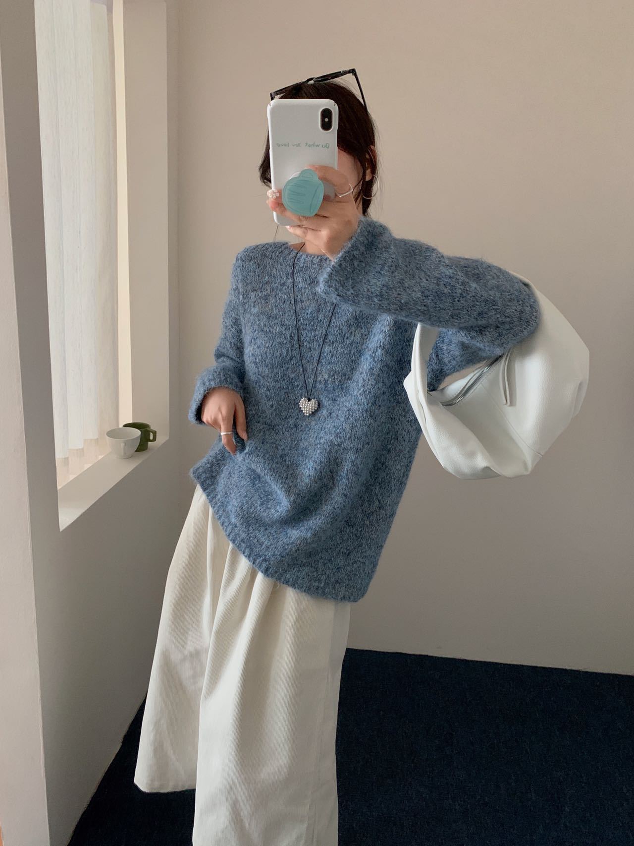 Korean Classic Round Neck High-grade Loose Soft And Glutinous Wear Knitted Sweater