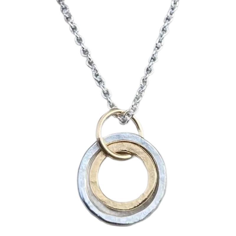Stylish Elegant And Versatile Necklace With A Distinctive Design