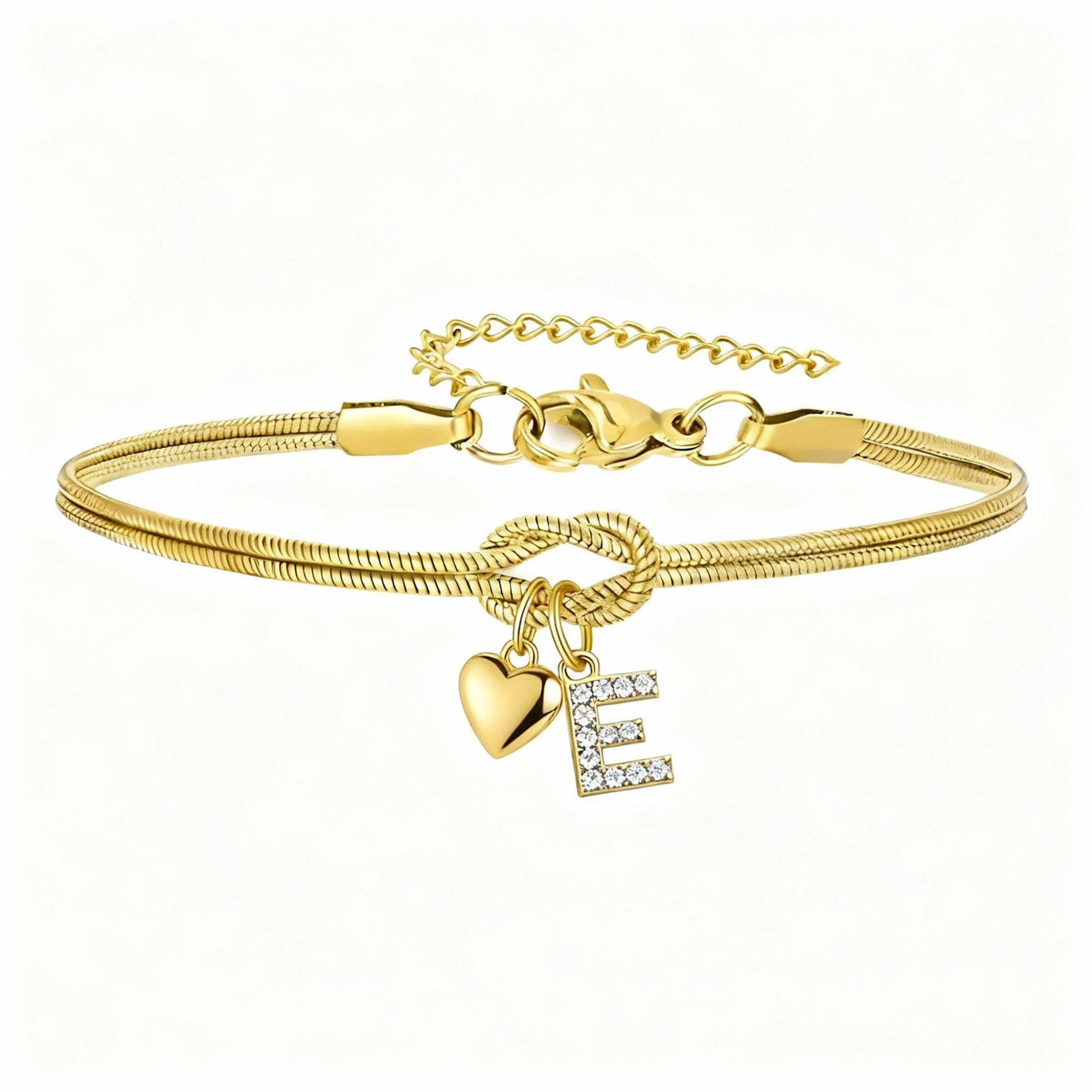 Diamond-Encrusted 26-Letter Heart Pendant Bracelet