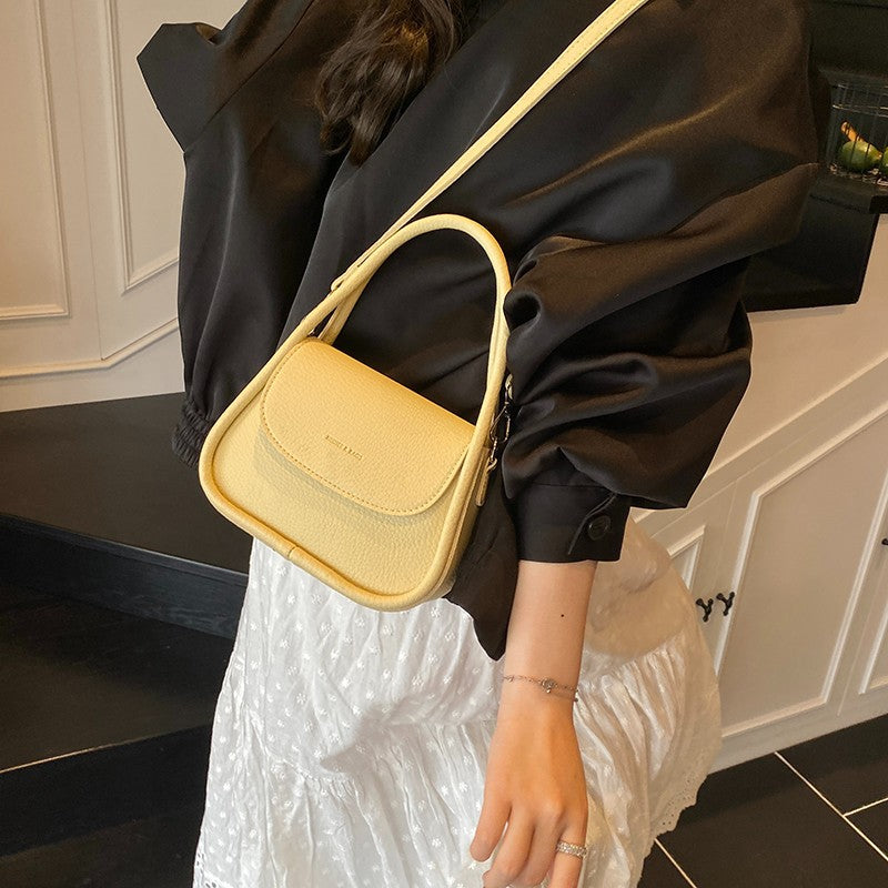 New Lightweight, Luxe Crossbody Handbag For Elegant Ladies