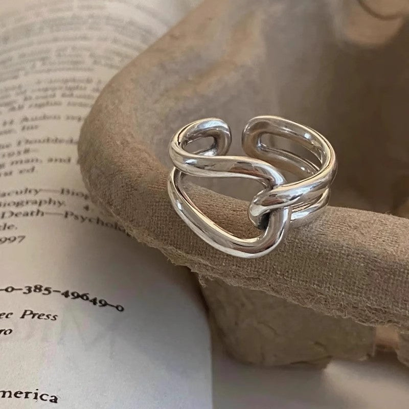 A Stainless Steel Geometric Line Ring - Minimalist & Stylish Open Design Finger Ring. Suitable For Daily Wear Or Vacations, It Serves As An Ideal Gift For Mother's Day, Valentine