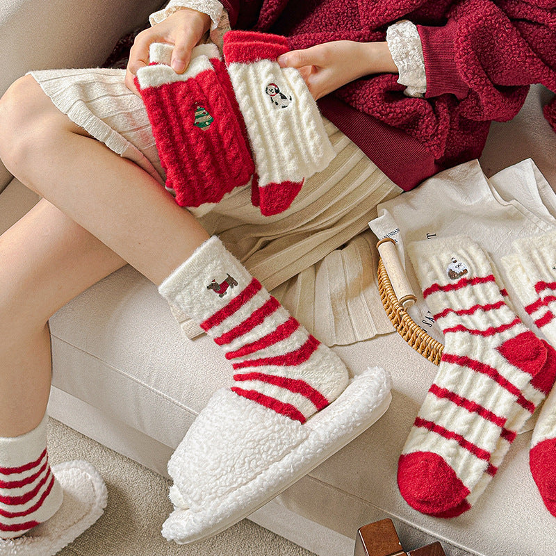 New Christmas Stockings Women's Cartoon Embroidered Snowman Middle Tube