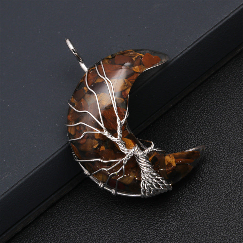 European And American Natural Crushed Stone Amethyst Tiger's Eye Moon Pendant