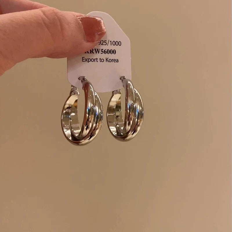 Simple Hoop Earrings For Round Faces