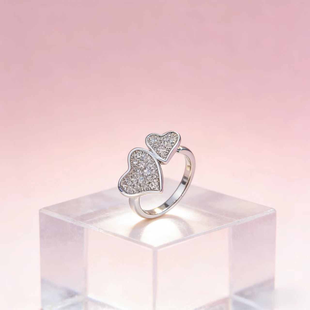 Stylish And Elegant Heart-shaped Ring For Women