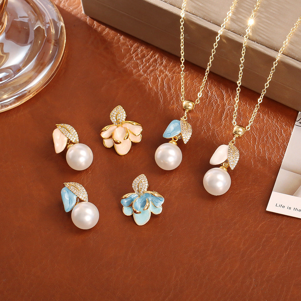Camellia Drop Oil Pearl Necklace High-end Fashion