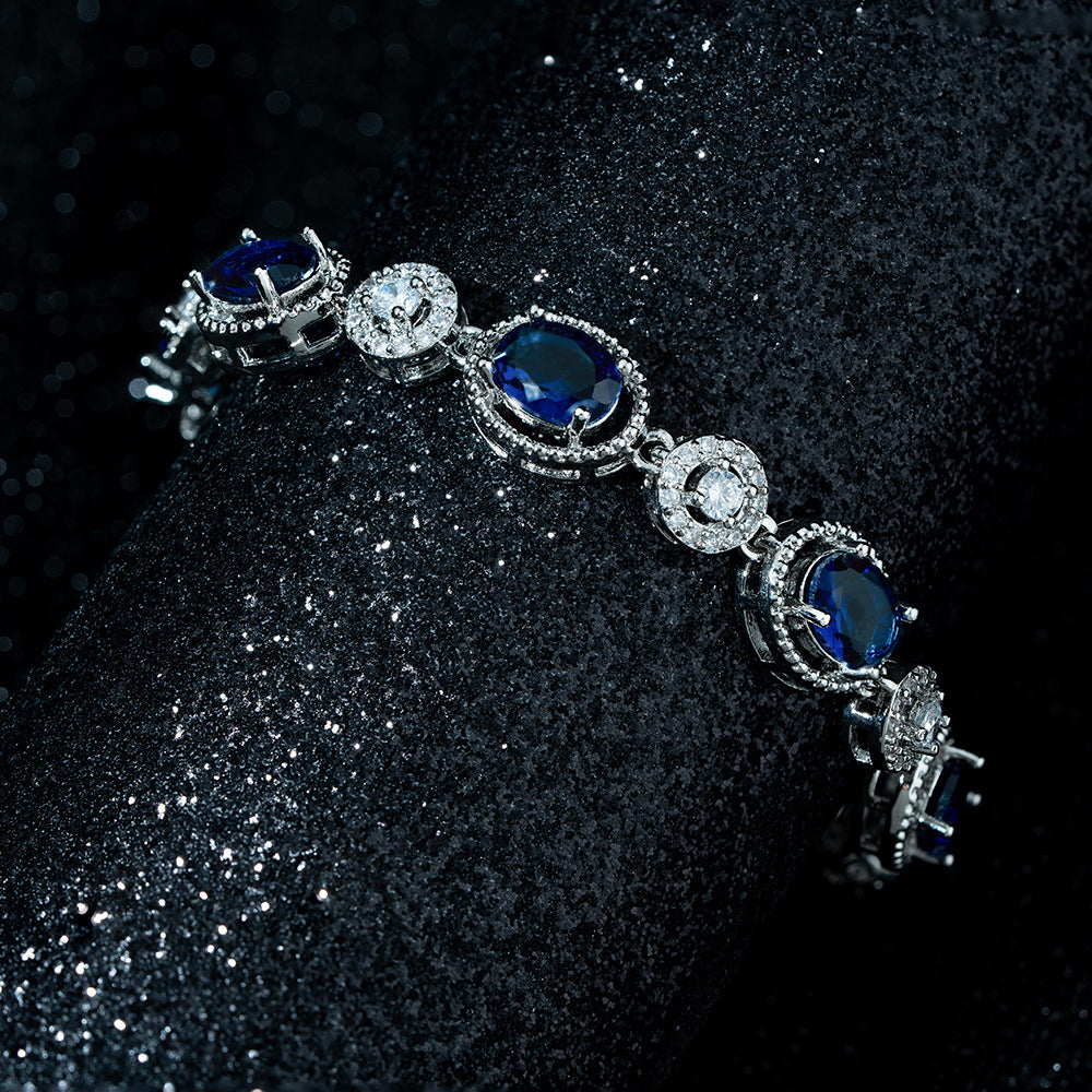 Retro Refined Geometric Oval Bracelet An Elegant Piece Of Jewelry