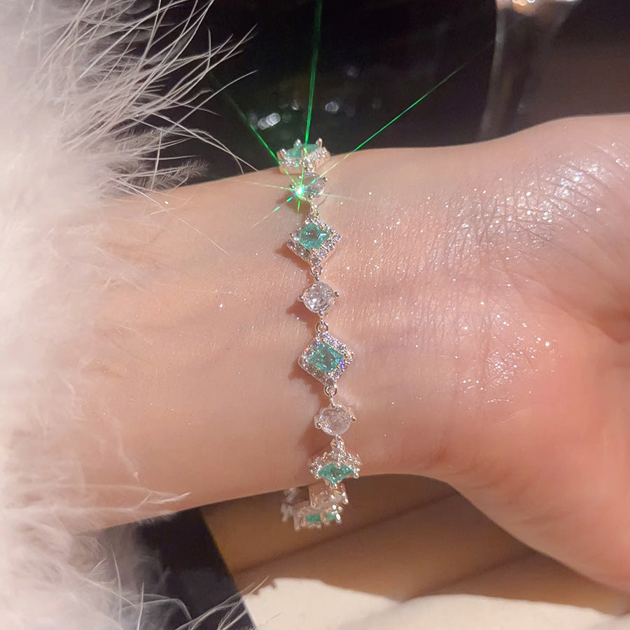 Geometric Square Zircon Bracelet Elegant Sparkling Women Is Everyday Jewelry
