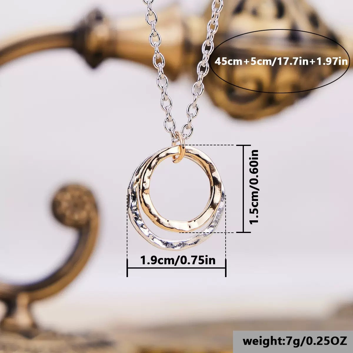 Stylish Elegant And Versatile Necklace With A Distinctive Design